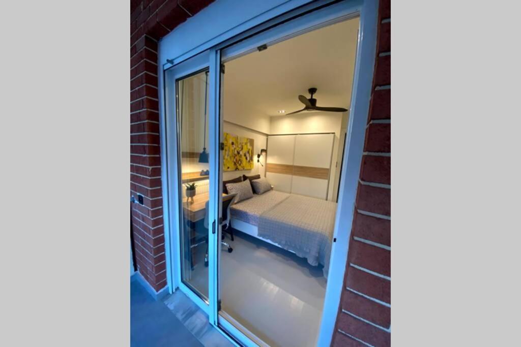 Appartement Vyron 1 Elegance à Nea Michaniona Extérieur photo